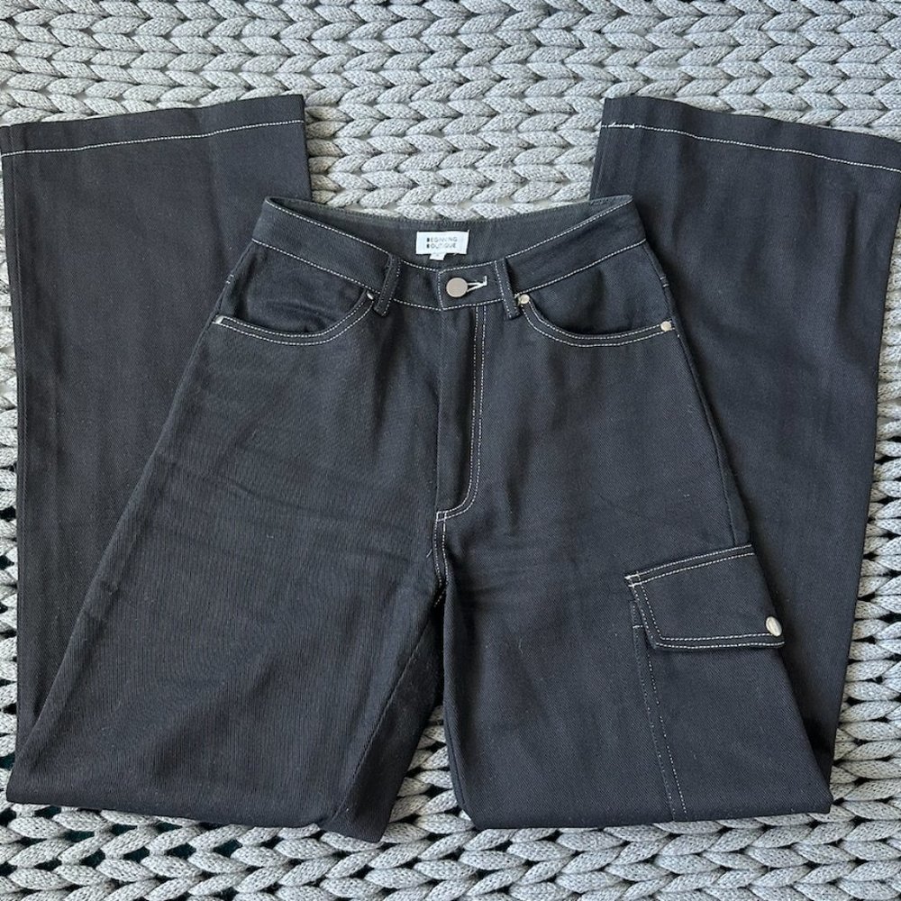 BEGINNING BOUTIQUE High Rise Wide Leg Jeans - Black - NWOT